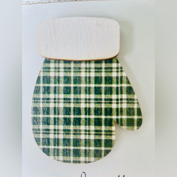 *Warm Woolen Mittens Block - Picture 9 of 11